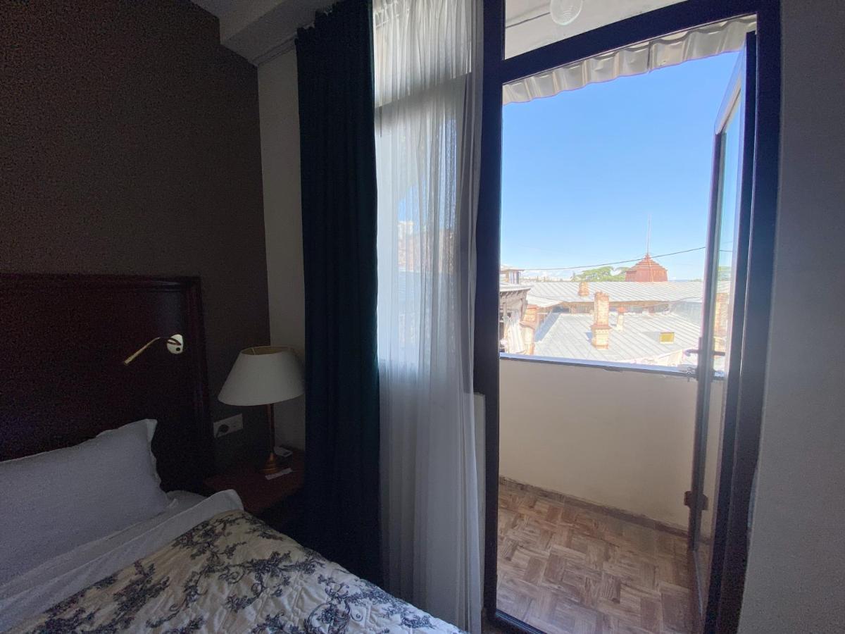 Chonkadzehotel Тбилиси Екстериор снимка
