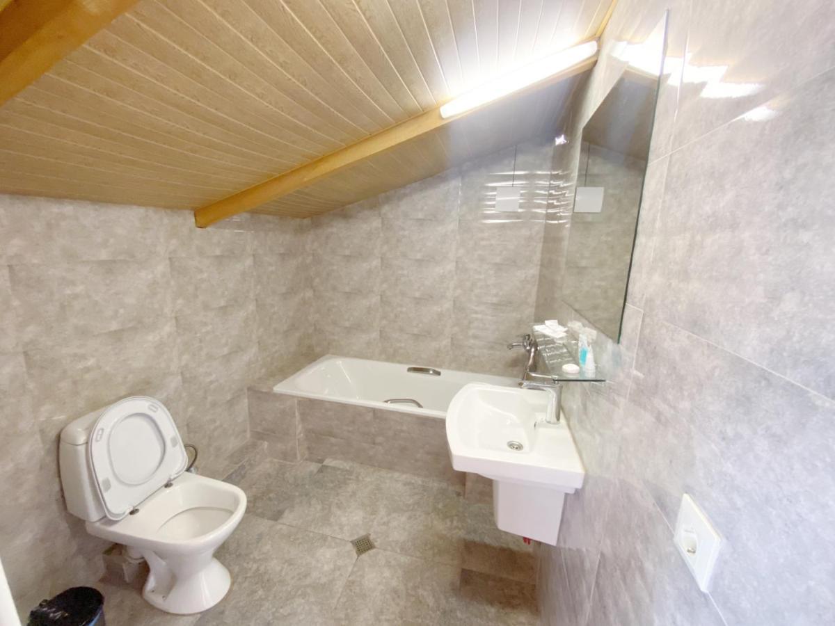 Chonkadzehotel Тбилиси Екстериор снимка