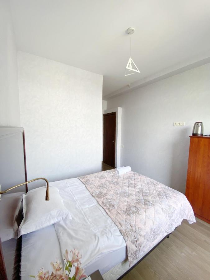 Chonkadzehotel Тбилиси Екстериор снимка